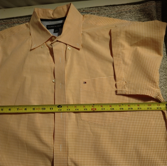 Tommy hilfiger shirt - Picture 7 of 8